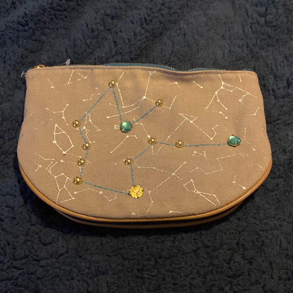 VTG Anthropologie Horoscope Canvas Y2K Clutch - Aquarius